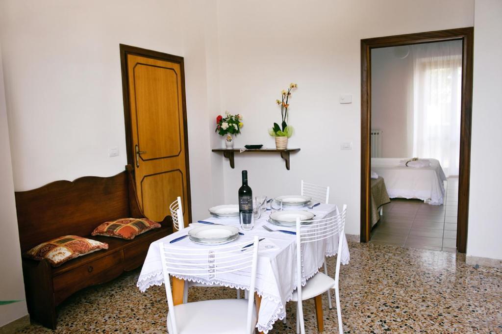 La Residenza Di Bacco Apartamento Cannara Exterior foto